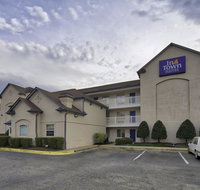 InTown Suites Extended Stay Greensboro NC-Lanada - Accommodation Texas