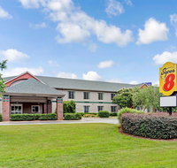 Super 8 by Wyndham Smithfield - Accommodation Texas
