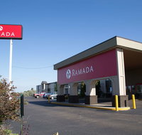 Ramada by Wyndham Bismarck - Accommodation Texas