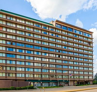 Quality Inn  Suites Cincinnati Downtown - Accommodation Texas