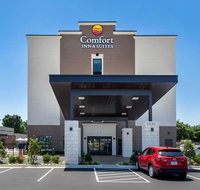 Comfort Inn  Suites Tulsa Catoosa - Accommodation Texas