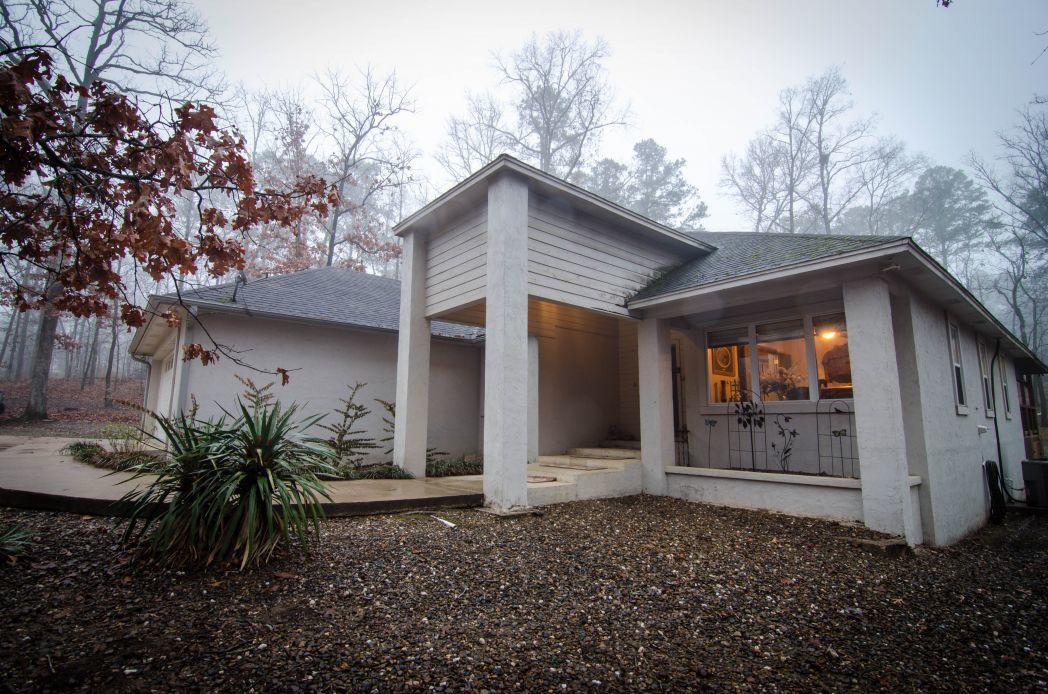 Dogwood Daze (3 Bdrm) (Mid Lux)(Hot Tub) Cabin - thumb 0