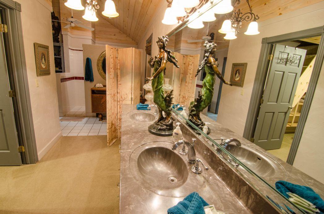 Dogwood Daze (3 Bdrm) (Mid Lux)(Hot Tub) Cabin - thumb 6