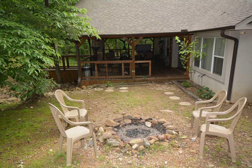 Dogwood Daze (3 Bdrm) (Mid Lux)(Hot Tub) Cabin - thumb 32