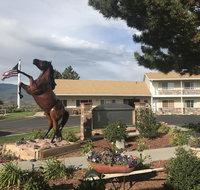 Broken Spur Inn  Steakhouse - Accommodation Texas