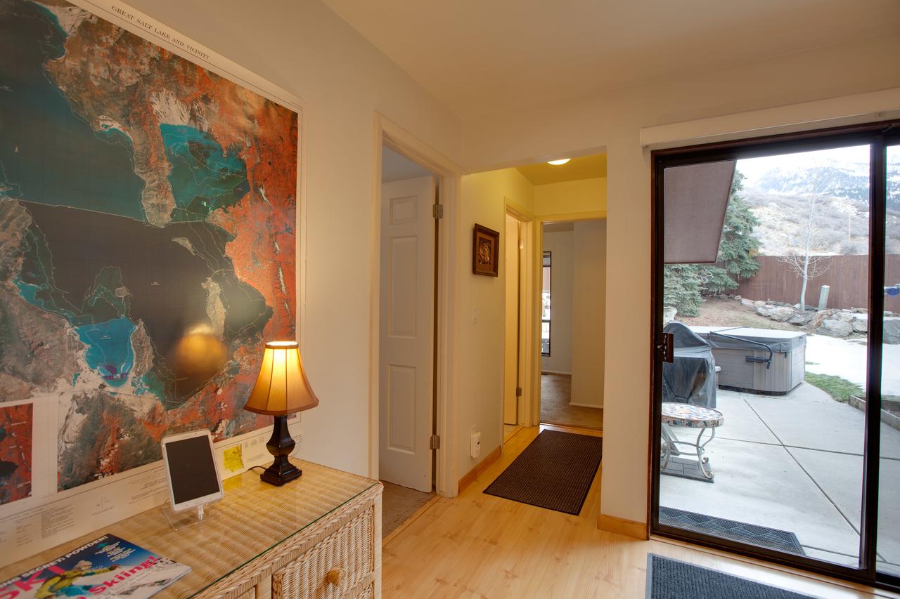 Ski Retreat Apartment - thumb 6