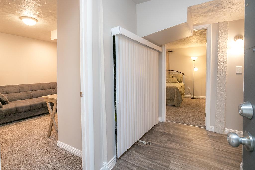 Beautifully Remodeled House Near SKI Resorts - thumb 34