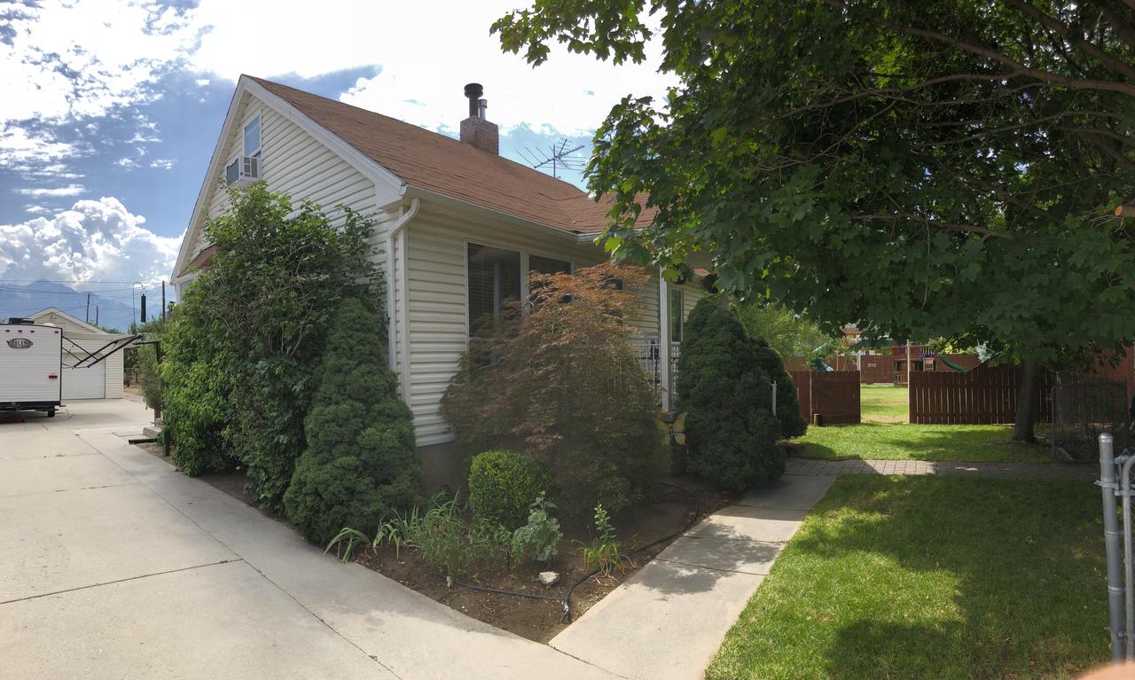 Beautifully-updated 2 Bedroom Home In The Middle Of The Valley - thumb 6