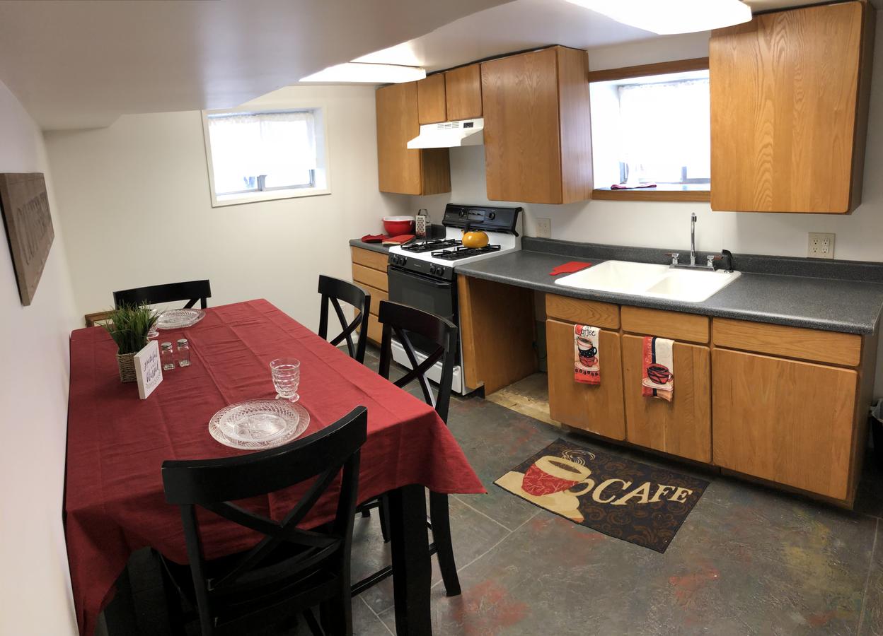 Beautifully-updated 2 Bedroom Home In The Middle Of The Valley - thumb 4