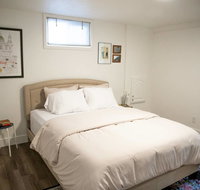 Retro Modern Getaway  Breakfast - Accommodation Texas