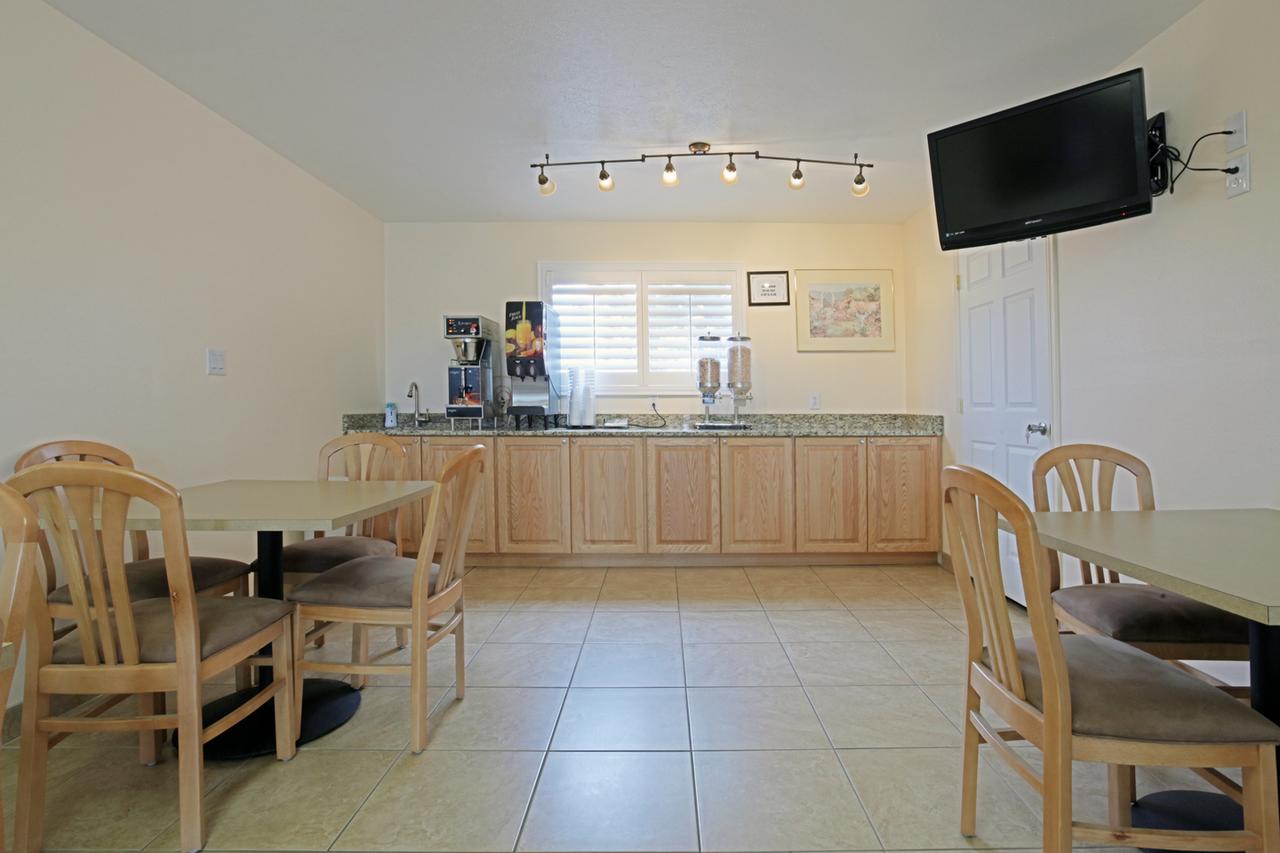Americas Best Value Inn Roosevelt/Ballard - thumb 16