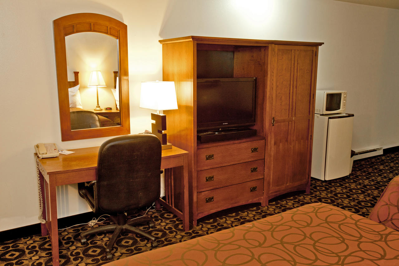 Americas Best Value Inn Roosevelt/Ballard - thumb 13
