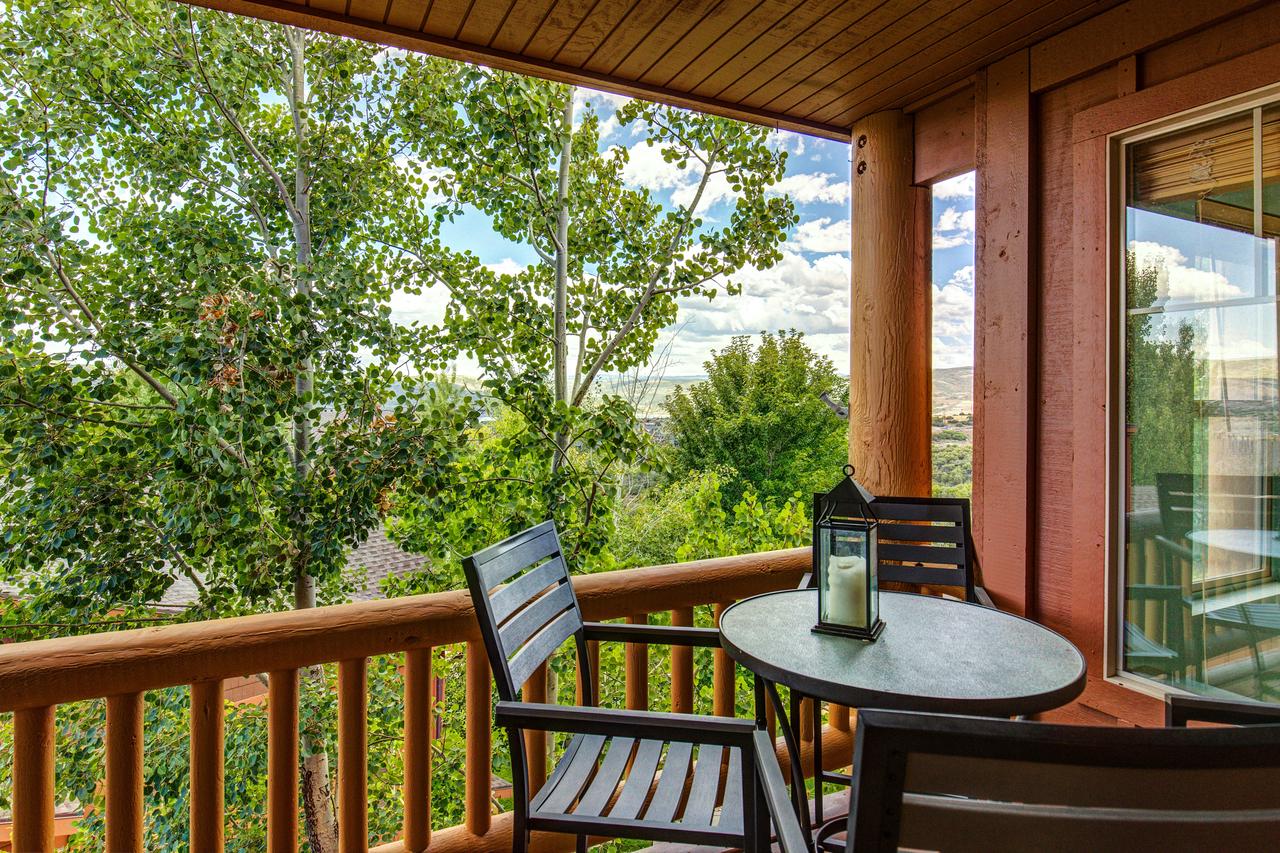 Fantastic Fox Bay Condo - thumb 17