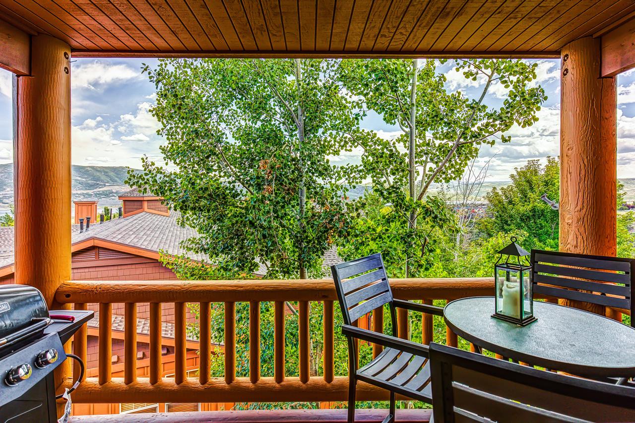Fantastic Fox Bay Condo - thumb 18