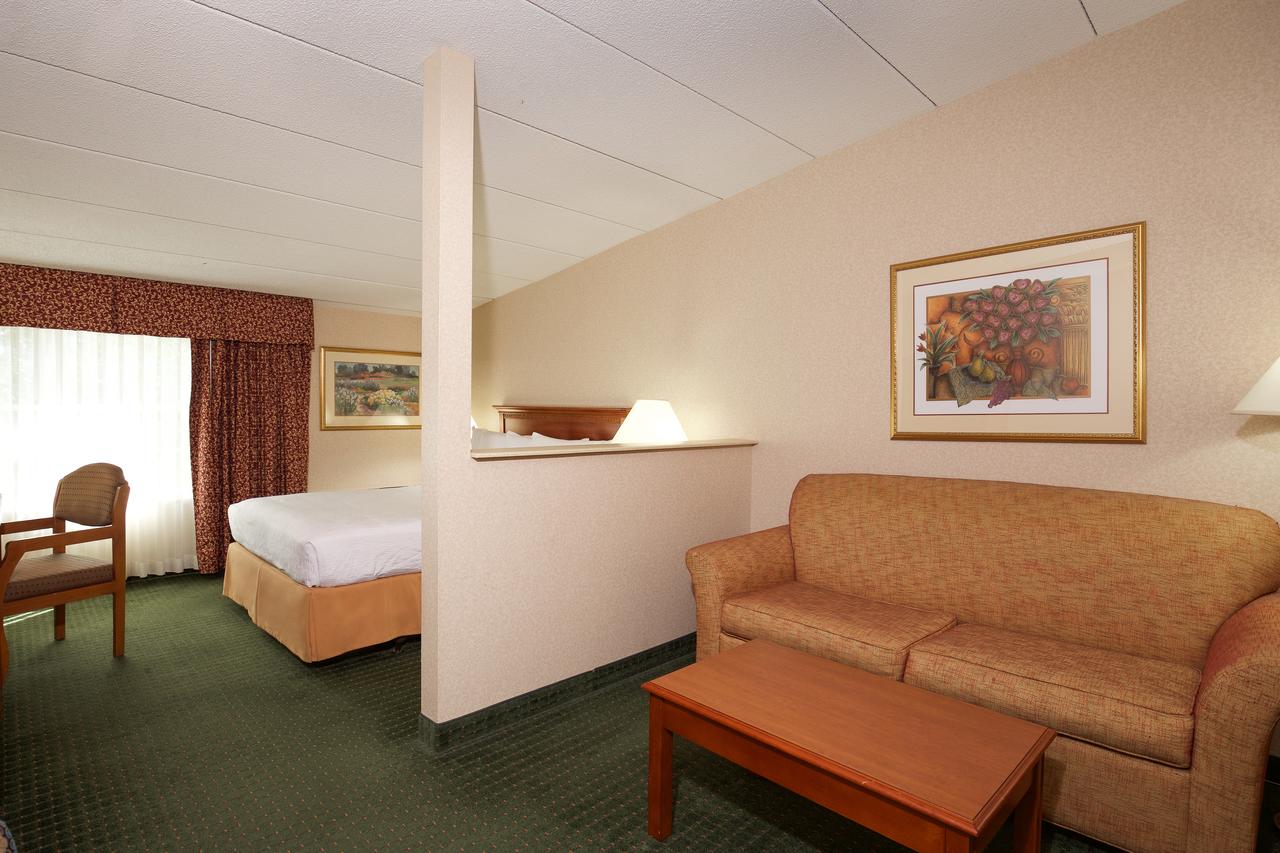 White River Inn & Suites - thumb 7