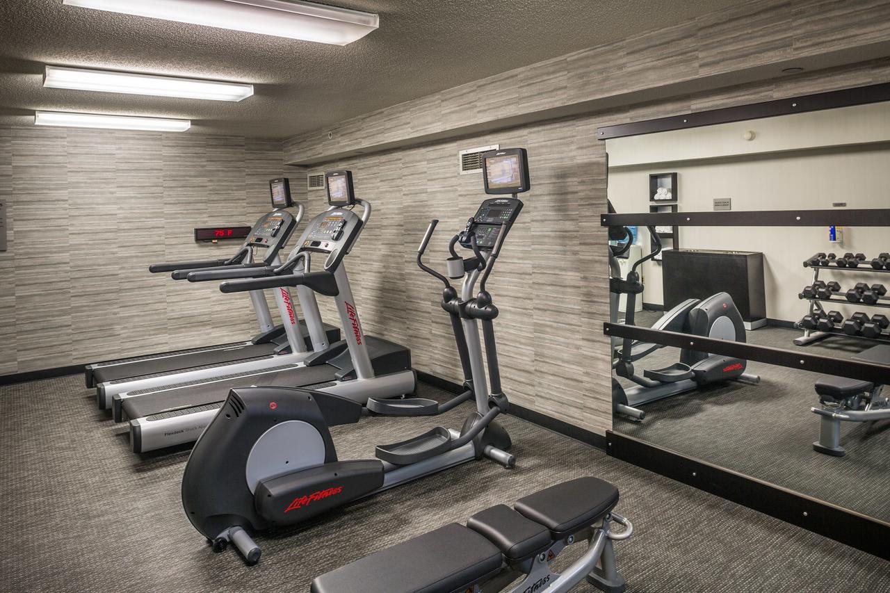 Courtyard By Marriott Norfolk Downtown - thumb 16