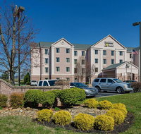 MainStay Suites Airport - Accommodation Texas