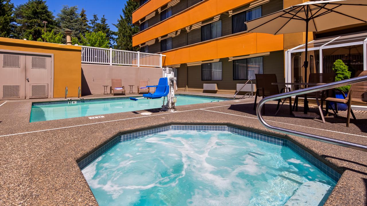 Best Western Alderwood - thumb 2