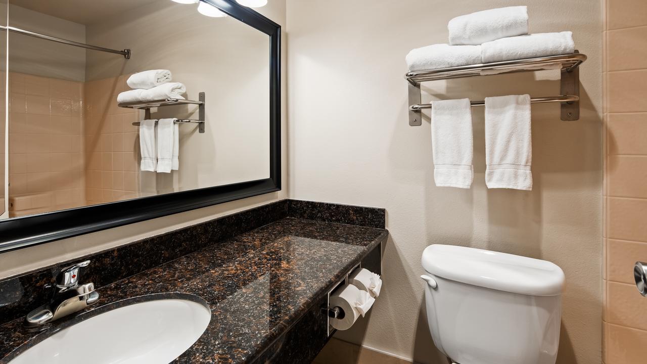 Best Western Alderwood - thumb 14