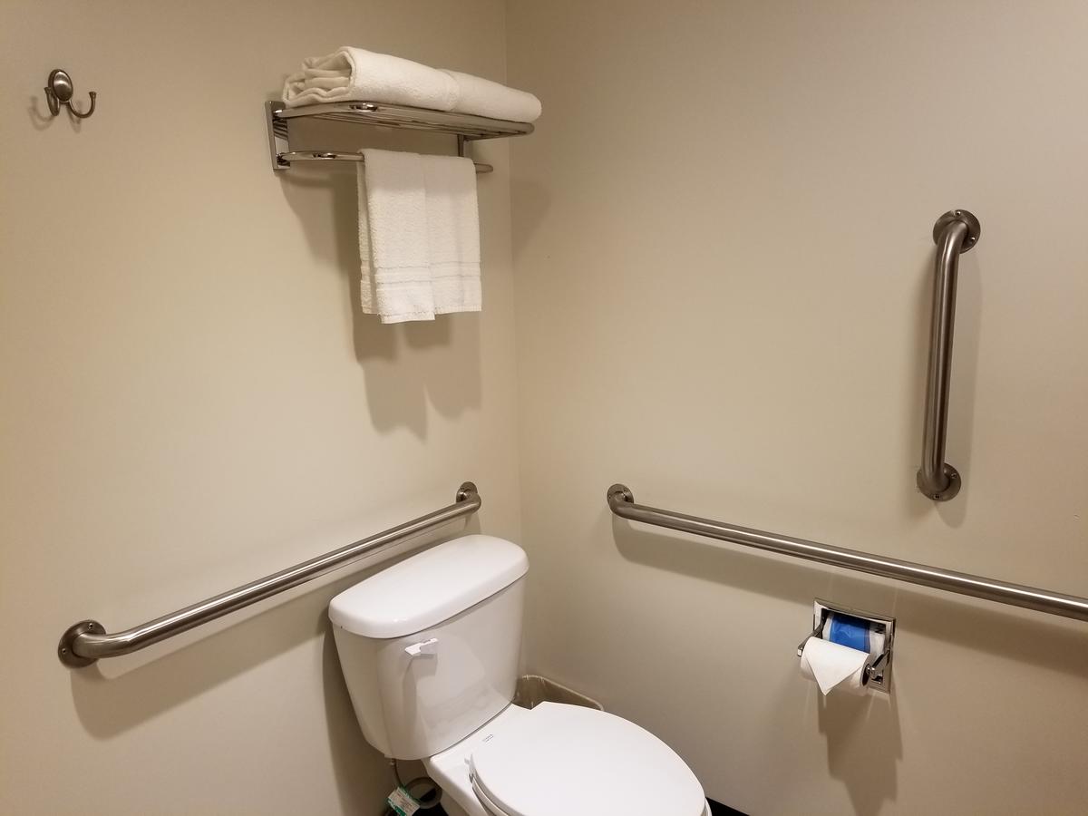Best Lynnwood Inn - thumb 16