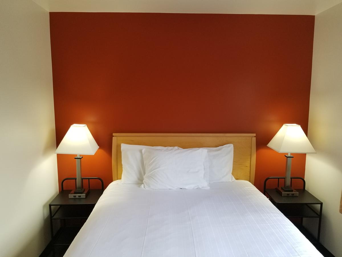 Best Lynnwood Inn - thumb 2