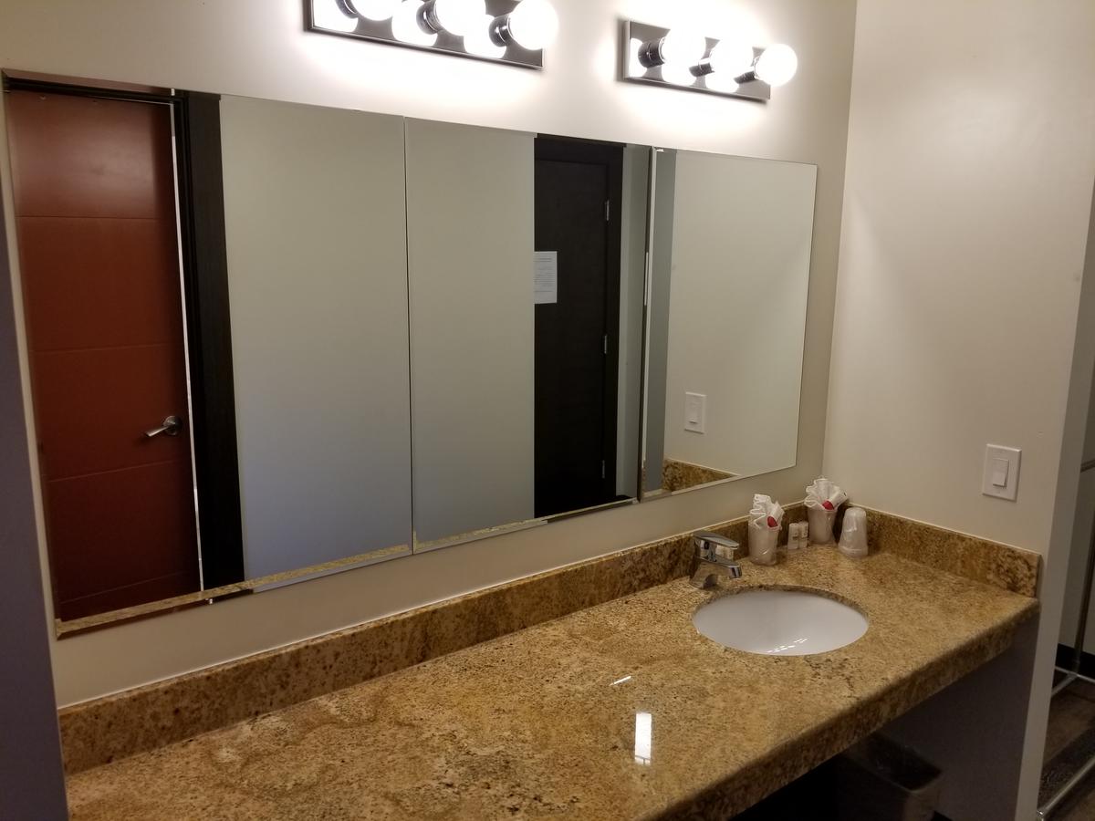 Best Lynnwood Inn - thumb 19