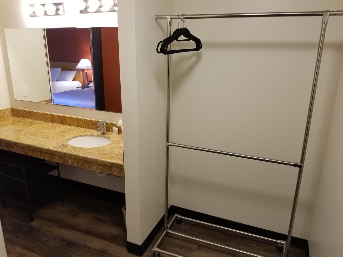 Best Lynnwood Inn - thumb 13
