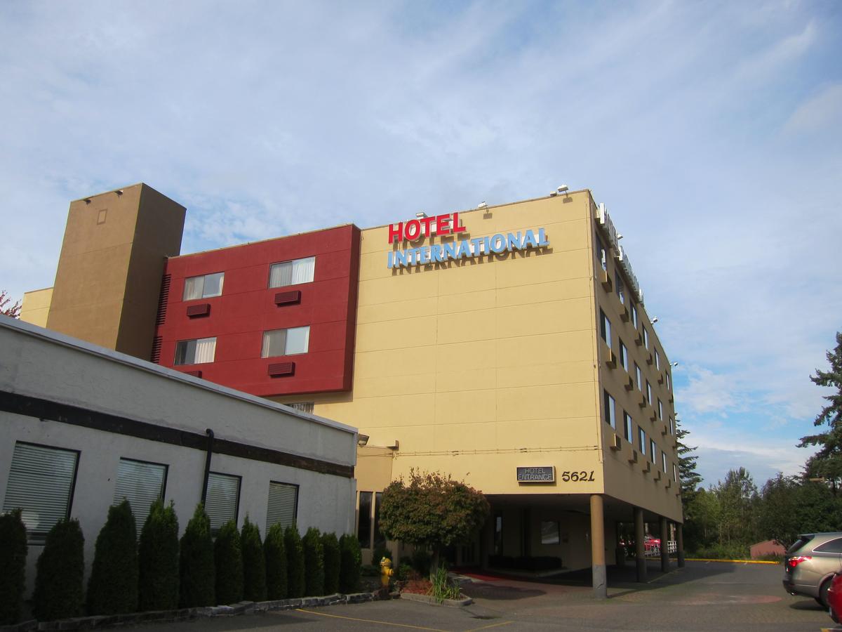 Hotel International - thumb 3