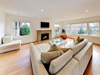 346 West Kinnear Place Home Accommodation Texas