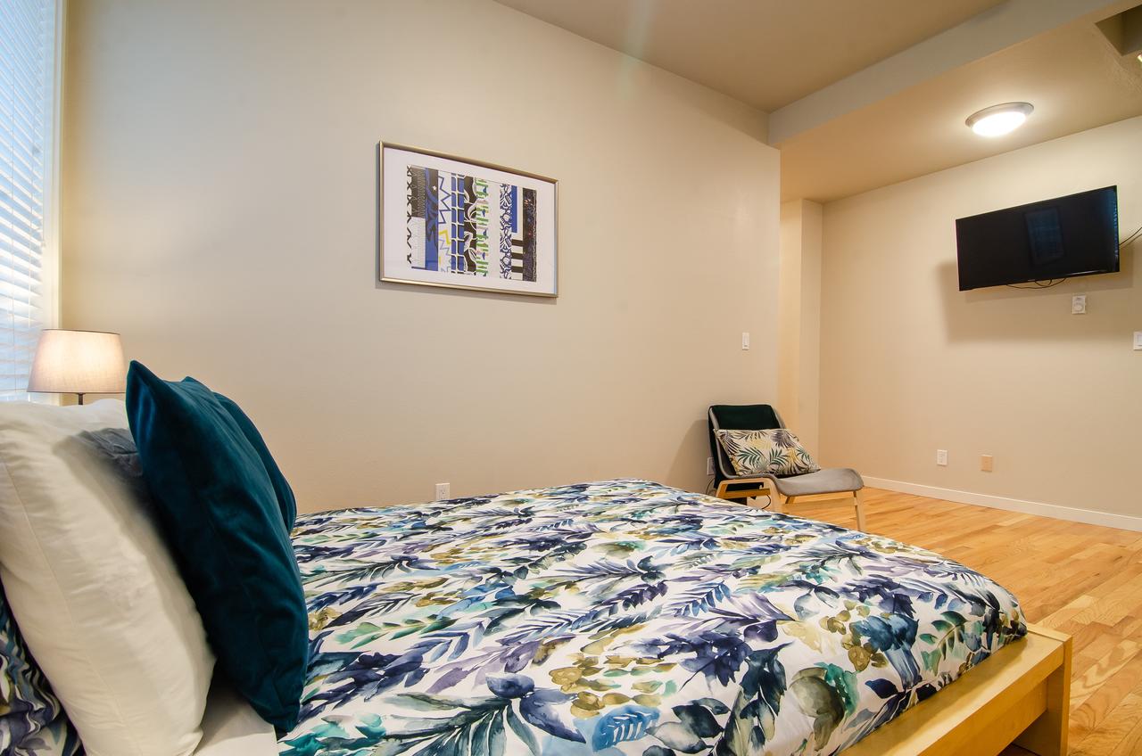 100 Yesler 303 - thumb 4