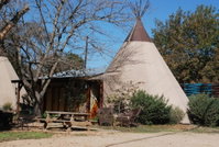 7 White Buffalo - Tipis on the Guadalupe Accommodation Texas