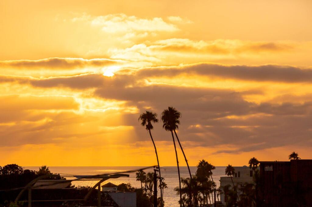 7824 - Village Escape - thumb 3