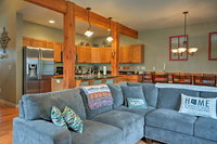 'Bozeman Getaway' with Mtn Views - 10 Min to Downtown Accommodation Texas