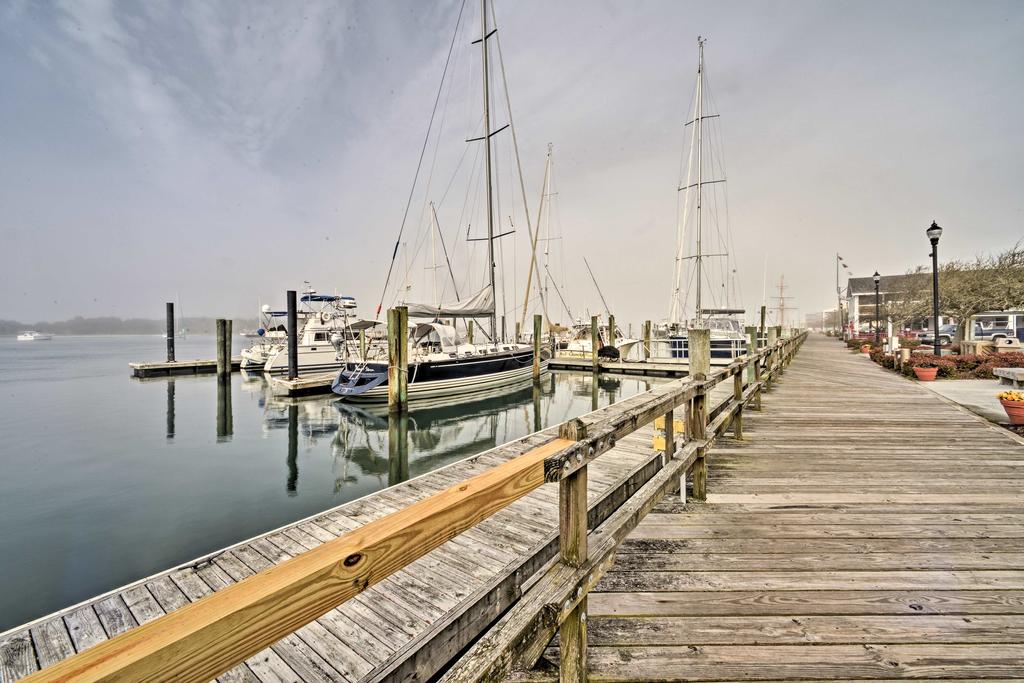 'Mariner's Retreat' - Walk To Downtown Beaufort! - thumb 2