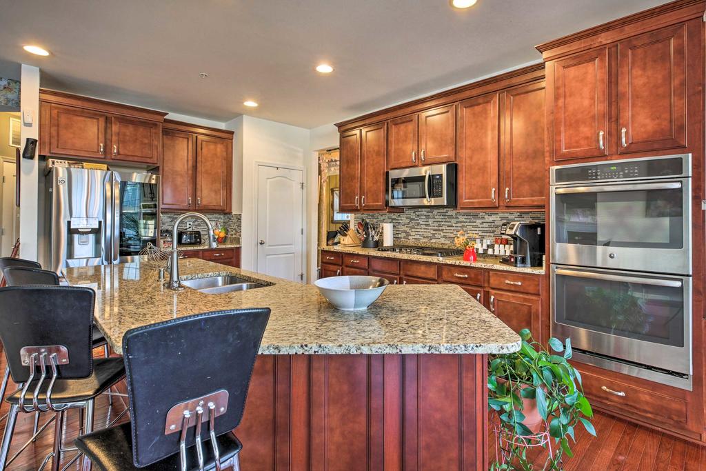 'Serenity In Severn' Home With Yard And Seasonal Pool - thumb 1