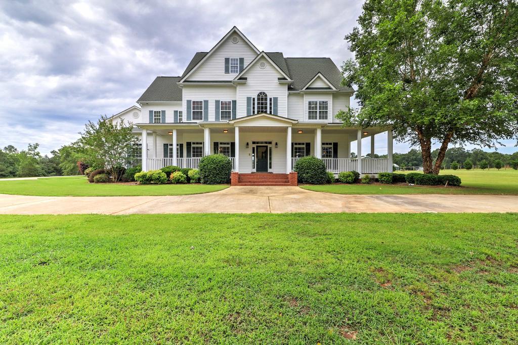 'The Farm Mansion' Georgia Home With Private Pool! - thumb 0