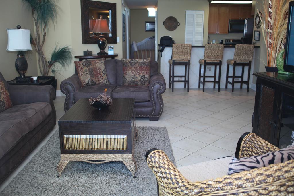 0711 - 2B/2 Bath With Bunks. Master Bedroom & Living Room Face The Gulf! - thumb 3