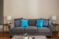 1 and 2 BR Midtown Apts with balcony by Frontdesk Accommodation Texas