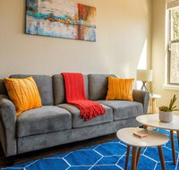 1 BR Apt Near Convention Center by Frontdesk - Accommodation Texas