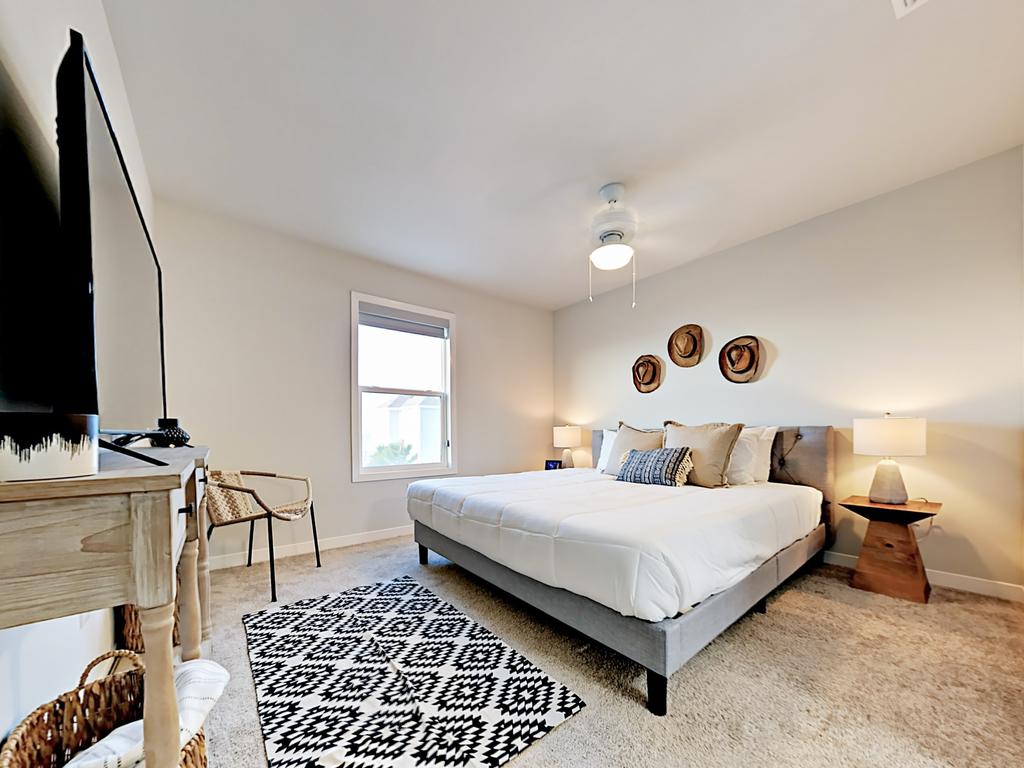 219 Las Joyas Boulevard Home - thumb 3