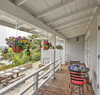 2BR Aptos Cottage with Deck and Views - 10 Min to Beach - Accommodation Texas