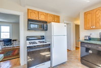 3 Bed Apartment w/ Free Parking Near Boston College Accommodation Texas