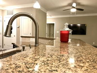 300 Piedmont Ave Accommodation Texas