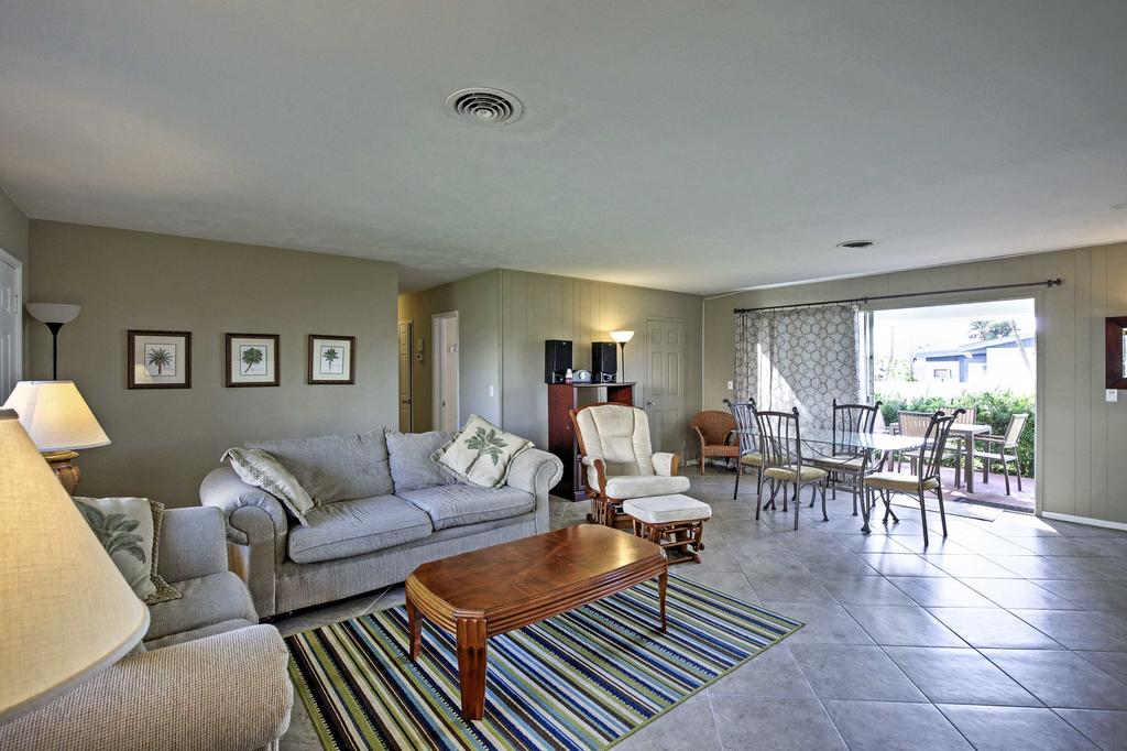 3BR Daytona Beach Shores House - Steps From Ocean! - thumb 3
