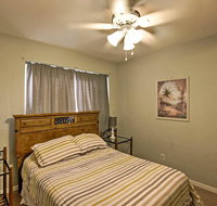 3BR Daytona Beach Shores House - Steps from Ocean - Accommodation Texas