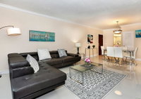 3O Hollywood Beach Accommodation Texas