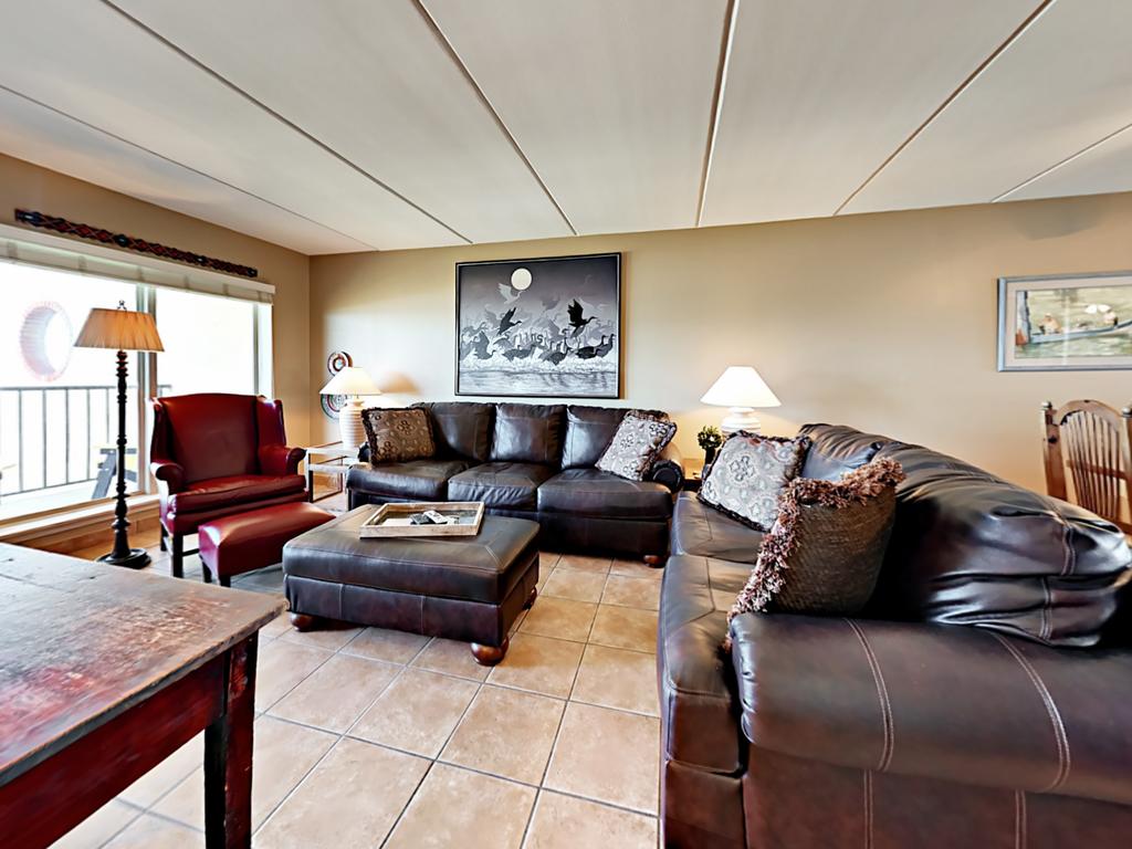 4400 Gulf Blvd Condo Unit 402 - thumb 3