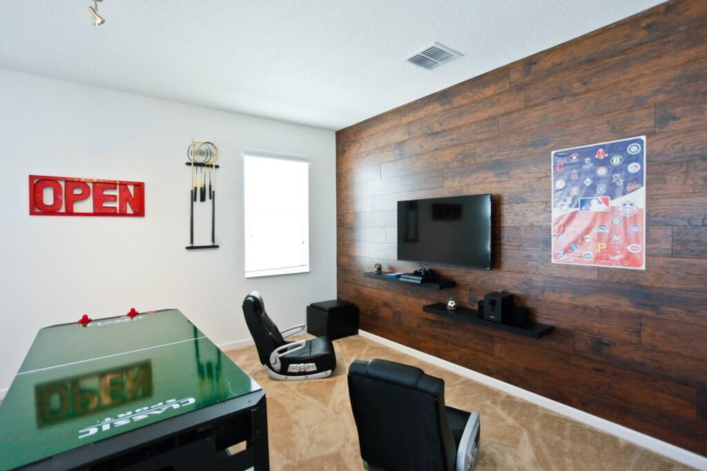 4516 Monado Drive Home - thumb 1