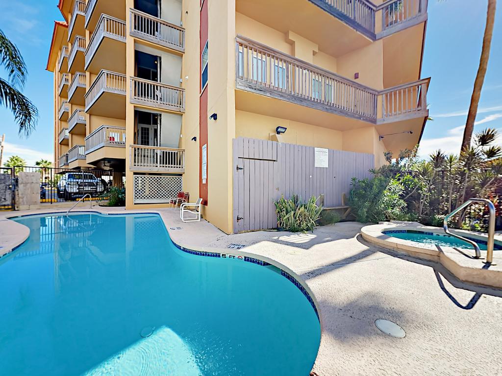 4901 Laguna Blvd Condo Unit 508 - thumb 3