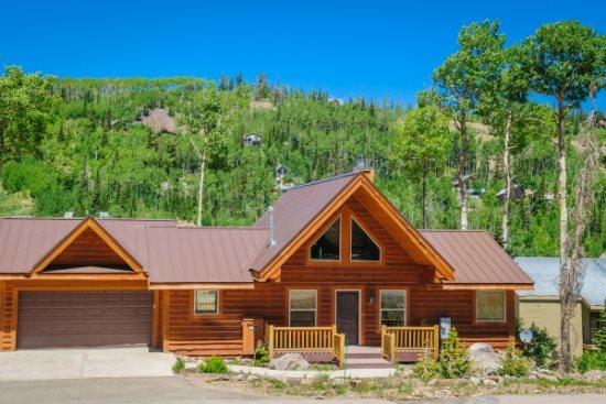 508 Vasel Town Home - thumb 1